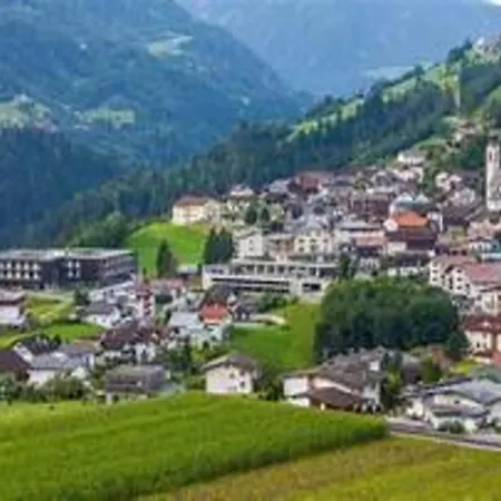Charming Apartment In Arzl Im Pitztal Near Forest Arzl im Pitztal